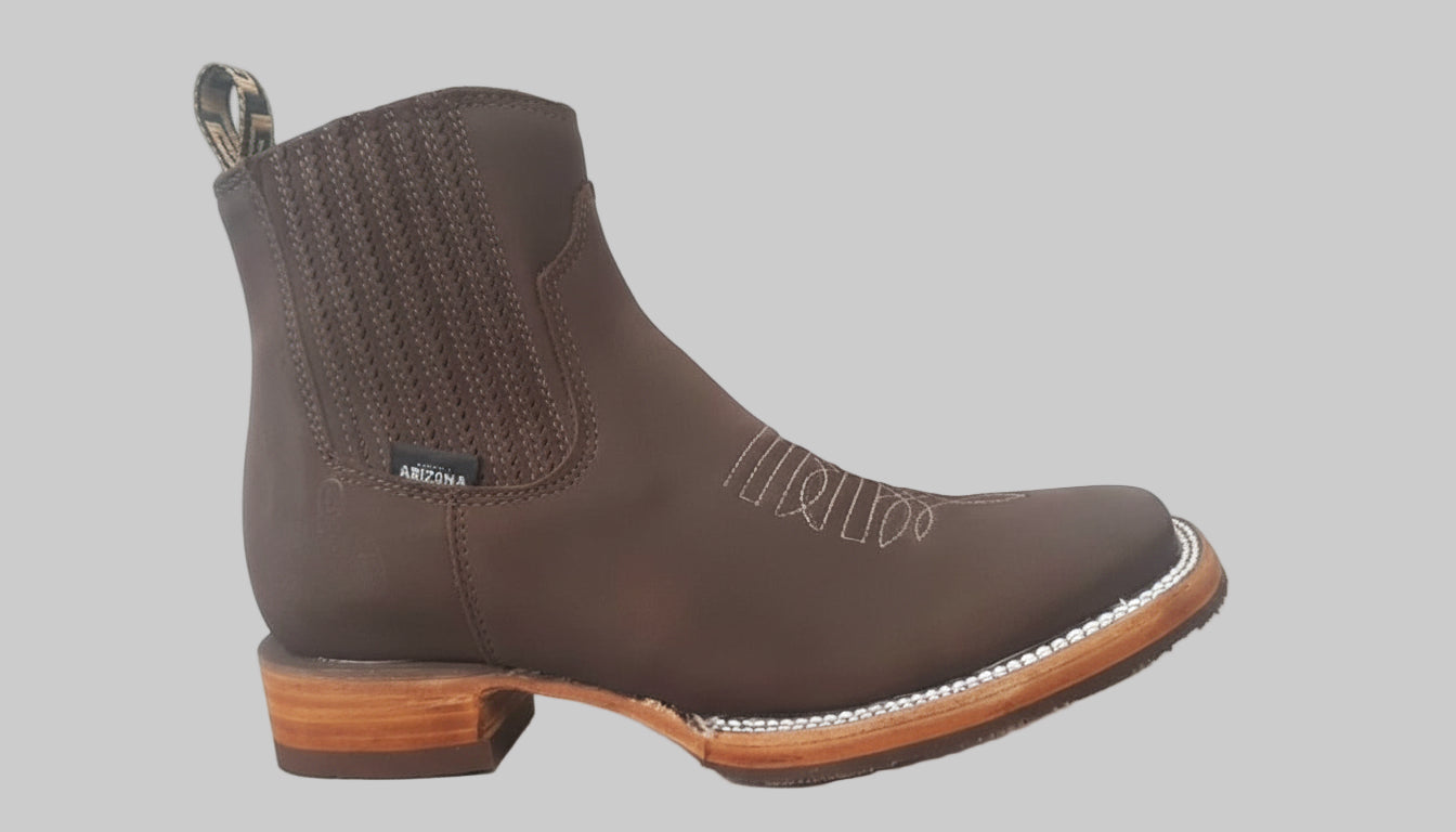 Nubuck Bordado Tabaco