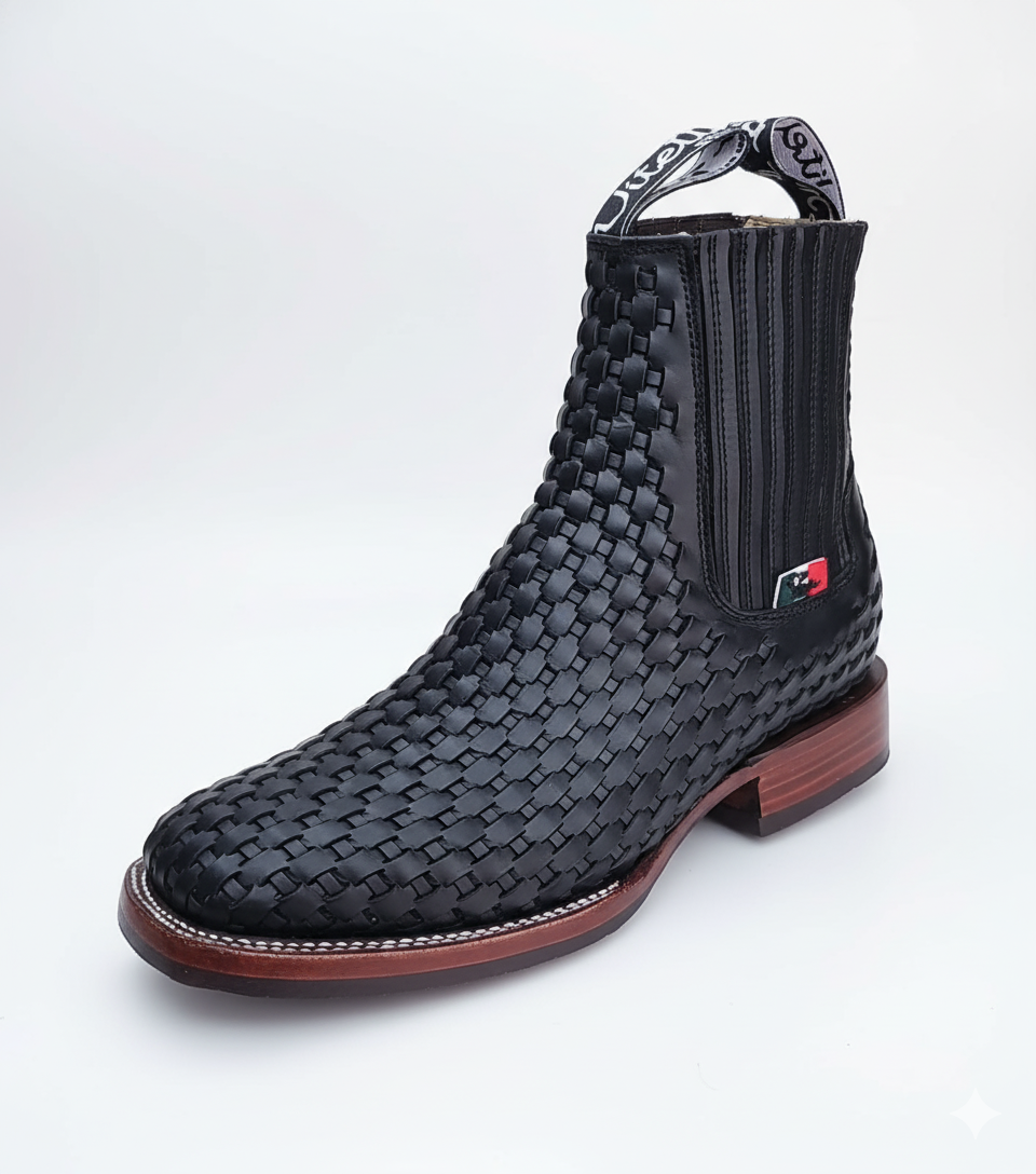 Modelo Botin Petatillo Negro