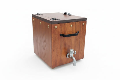 Hielera 10 Litros con Madera de Pino